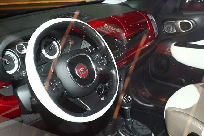 AUTOWELT | Genf 2012 | Fiat bis Gumpert 