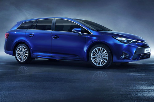 Genf: Facelift Toyota Avensis