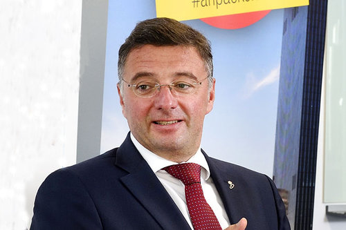 Austro-Dieselgipfel: Software-Update und Prämien Jörg Leichtfried BMVIT 2017