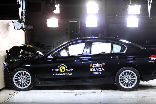 BMW 5er überzeugt bei Euro-NCAP-Crashtest BMW 5er Crashtest Euro NCAP 2017