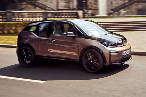 BMW i3 und i3s: mehr Batterie-Kapazität