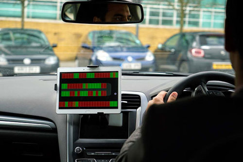Ford: Parksensoren melden freie Parklücken