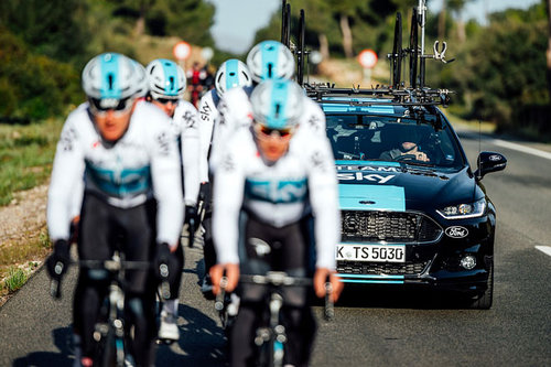 Ford: neue Fahrzeuge für Rad-Team Sky