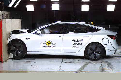Crashtest: Skoda Scala, Tesla Model 3 etc.