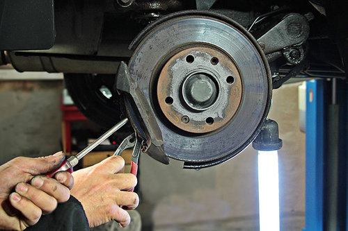 So halten Sie die Unterhaltskosten für ihr Auto im Rahmen