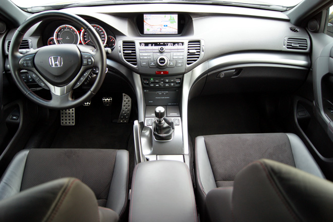 Honda Accord 2,2 i-DTEC 180 Type S � im Test 