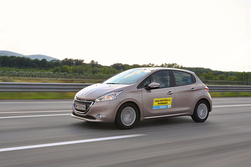 Peugeot 208 cc test