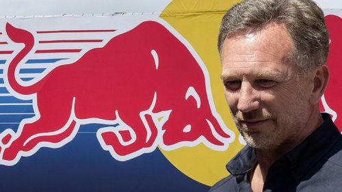 Red Bull Racing: Christian-Horner-Ära geht zu Ende Fotomontage: Christian Horner vor einem Red-Bull-Logo