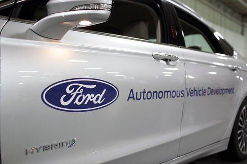 Wer beim autonomen Fahren führt Ford Fusion Mondeo autonomous 2017