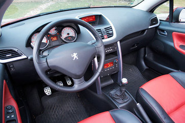 Peugeot 207 CC Active 1,6 Turbo – im Test 