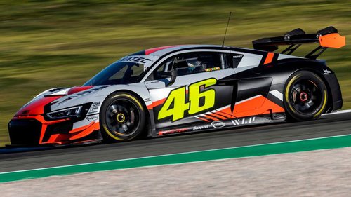 ADAC GT Masters: Valentino Rossi testet für WRT Valentino Rossi testete einen Audi R8 LMS GT3 Evo II des Teams WRT in Valencia