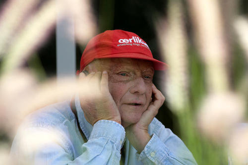 Sucht Lauda einen neuen Kapperl-Sponsor?