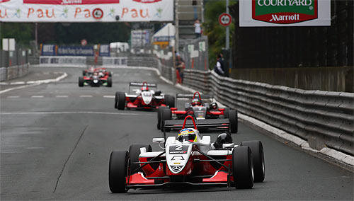 Formel 3 Euro Serie: Pau