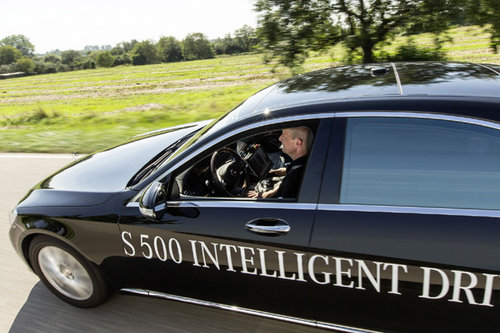 Mercedes S 500 Intelligent Drive 
