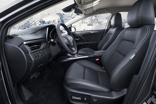 AUTOWELT | Neuer Toyota Avensis - schon gefahren | 2015 