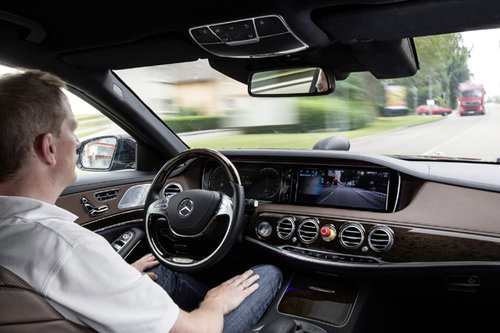 Mercedes S 500 Intelligent Drive 