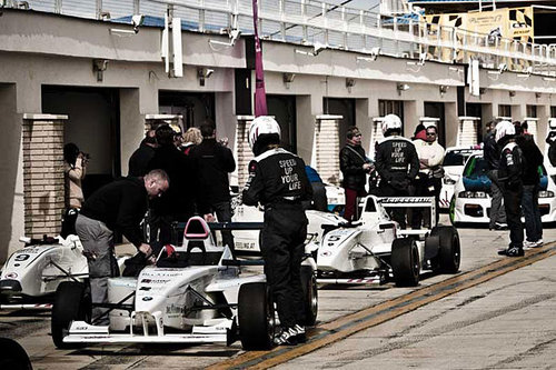 MOTORSPORT | Reportage | Formelfeeling | Formel BMW Test 