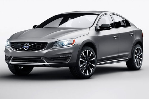 OFFROAD | Detroit: Volvo S60 Cross Country | 2015 