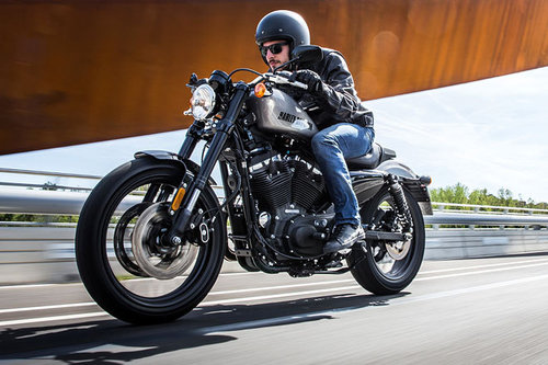 MOTORRAD | Harley-Davidson Roadster - erster Test | 2016 