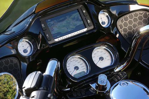 MOTORRAD | Harley-Davdson Road Glide Special - schon gefahren | 2014 