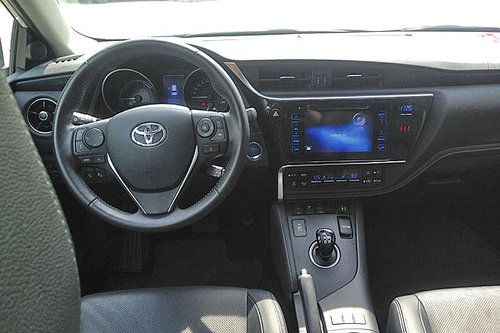 AUTOWELT | Toyota Auris TS 1.8 Hybrid - im Test | 2016 Toyota Auris TS Hybrid 2016