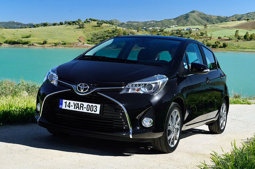 AUTOWELT | Toyota Yaris - schon gefahren | 2014 