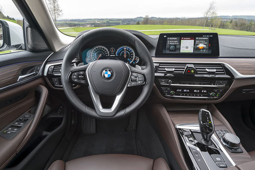 AUTOWELT | BMW 530e iPerformance - erster Test | 2017 BMW 530e iPerformance 2017