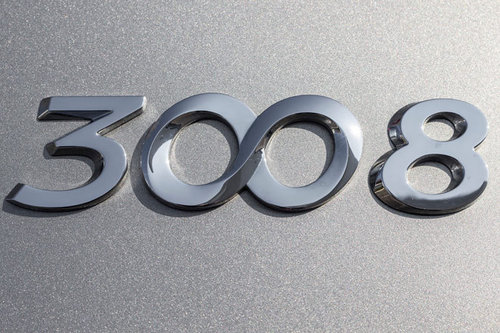 AUTOWELT | Peugeot 3008 4Hybrid Allure - im Test | 2014 
