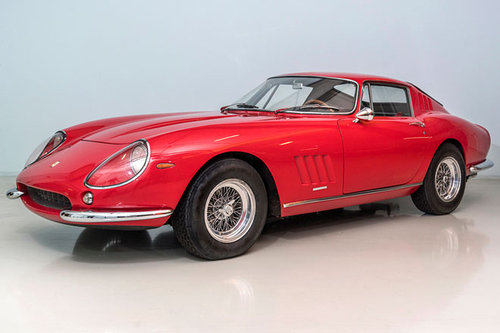 Coys: Ferrari 275 GTB/4 unterm Hammer Ferrari 275 GTB/4 1966