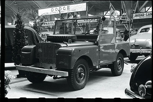 Land Rover auf den Spuren des Ur-Vaters