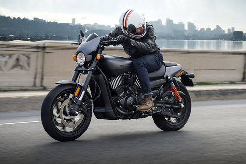 Neu: Harley-Davidson Street Rod Harley-Davidson Street Rod 2017
