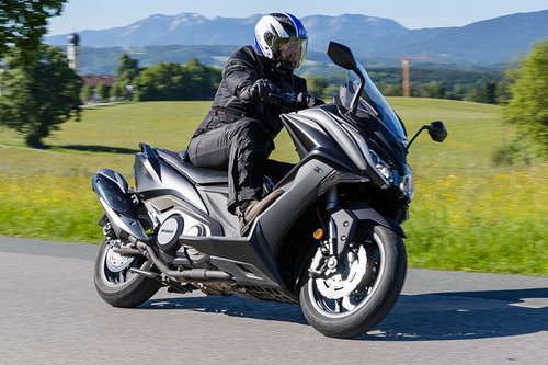 Neues Flaggschiff: Kymco AK 550i ABS Kymco AK 550i ABS 2017