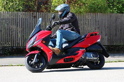 Neu: Kymco Grand Dink 300i ABS
