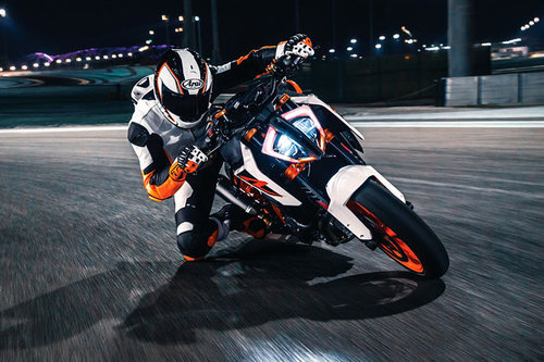 KTM 1290 Super Duke R - im Test KTM 1290 Super Duke R 2017