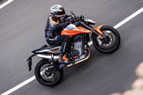 KTM 790 Duke - "The Scalpel" im Test KTM 790 Duke 2018