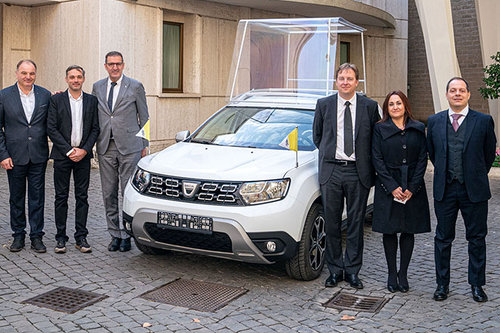 Dacia Duster als neues Papamobil