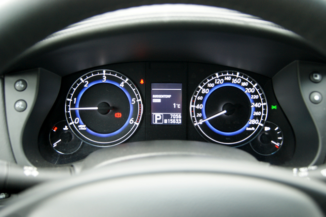 Infiniti EX30d 3.0 V6 � im Test 