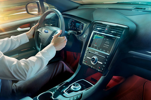  Ford Mondeo Cockpit 2019