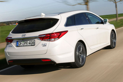 Hyundai I40 Kombi 1 7 Crdi Dct Im Test Autotests Autowelt Motorline Cc
