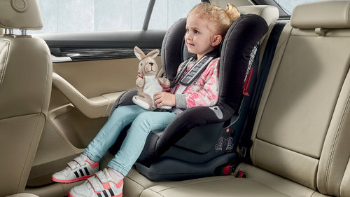 Tipps für mehr Kinder-Sicherheit im Auto 