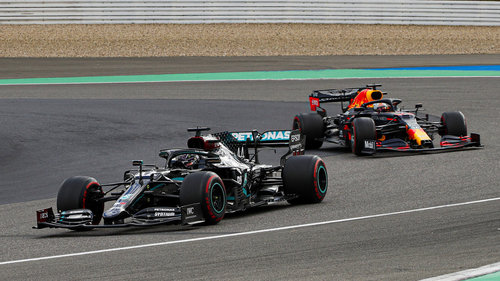 Formel 1 Nürburgring 2020: Lewis Hamilton zieht mit Schumacher gleich Lewis Hamilton holt vor Max Verstappen seinen 91. Grand-Prix-Sieg