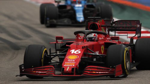"Vertraulich": Wie viel bringt die neue Powerunit von Ferrari? Charles Leclerc war im Rennen in Sotschi gut unterwegs, ehe der Regen kam