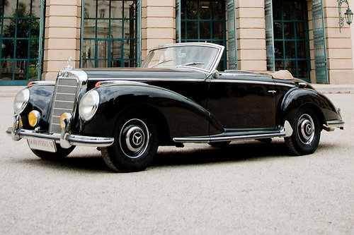 Neue Klassiker-Auktion des Dorotheum Mercedes 300 S Roadster 1953