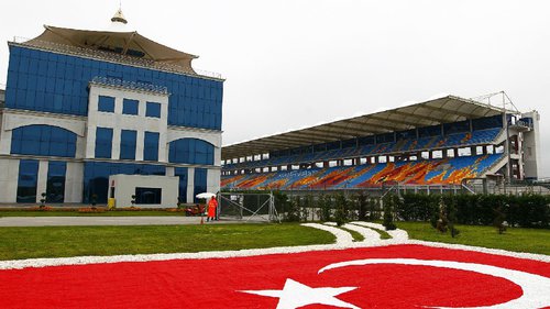 COVID-19: Türkei-Grand-Prix doch ohne Zuschauer Zuletzt wurde 2011 ein Formel-1-Rennen in Istanbul ausgetragen