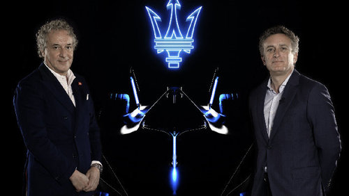 Maserati steigt 2023 in die Formel E ein! Maserati-CEO Davide Grasso und Formel-E-Vorsitzender Alejandro Agag