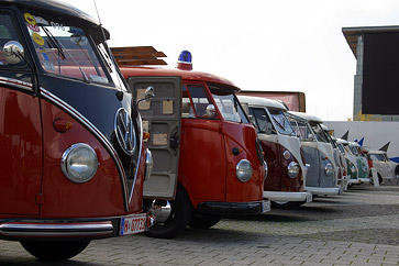 Volkswagen feiert 60 Jahre VW-Bus 