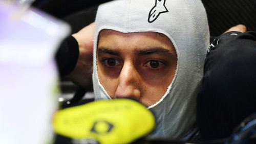 Renault-Test in Spielberg: Helmut Marko stinkig Daniel Ricciardo hat in Spielberg mehr als 100 Runden in einem R.S.18 absolviert