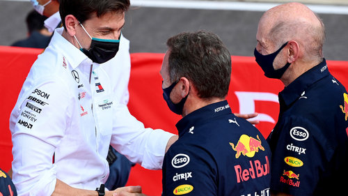 Toto Wolff: "Das ist eine Beleidigung!" Zwischen Mercedes und Red Bull herrscht mal wieder keine Einigkeit