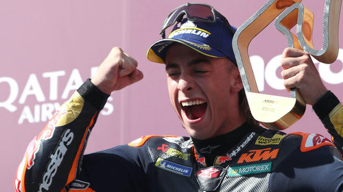 KTM auf Wolke sieben Pedro Acosta am Sonntag in Spielberg nach seinem ersten MotoGP-Sieg