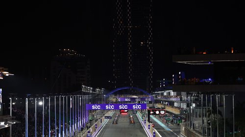 Absage bleibt bestehen Eigentlich sollte die Formel 1 im April wieder in Saudi-Arabien fahren